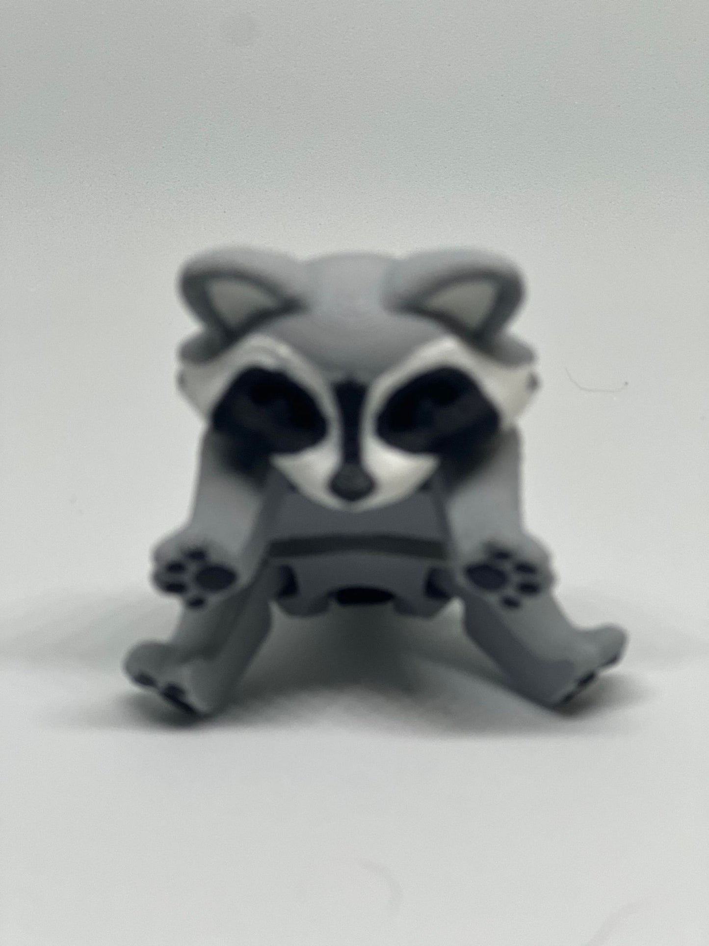 3D printed Raccoons in Trash Can!